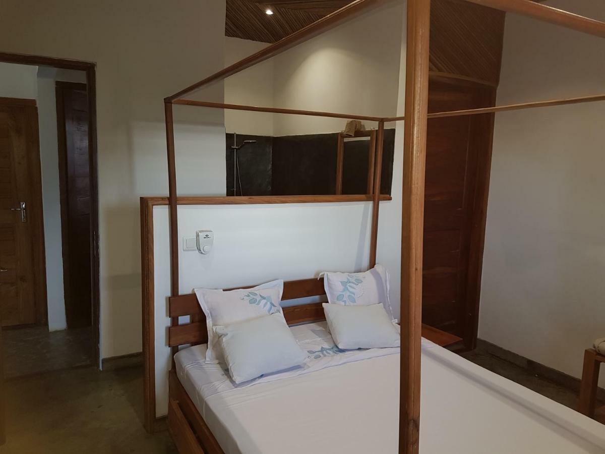 Les Hibiscus Vila Ambondrona  Exterior foto